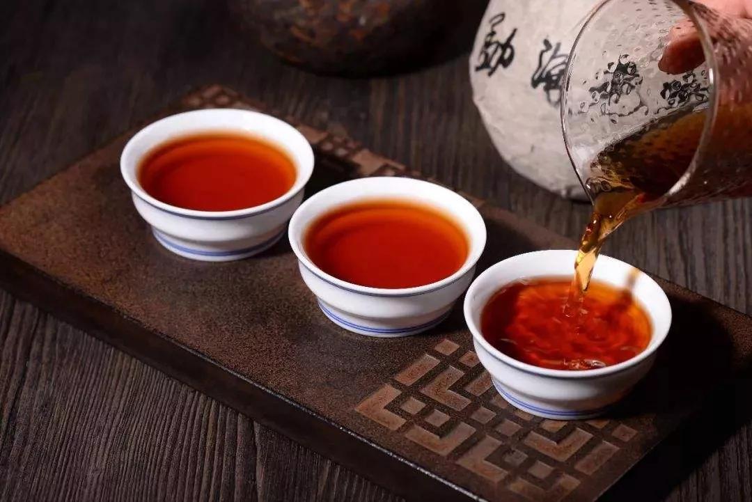 喝普洱茶會(huì)失眠嗎(喝普洱茶會(huì)引起晚上失眠嗎?)