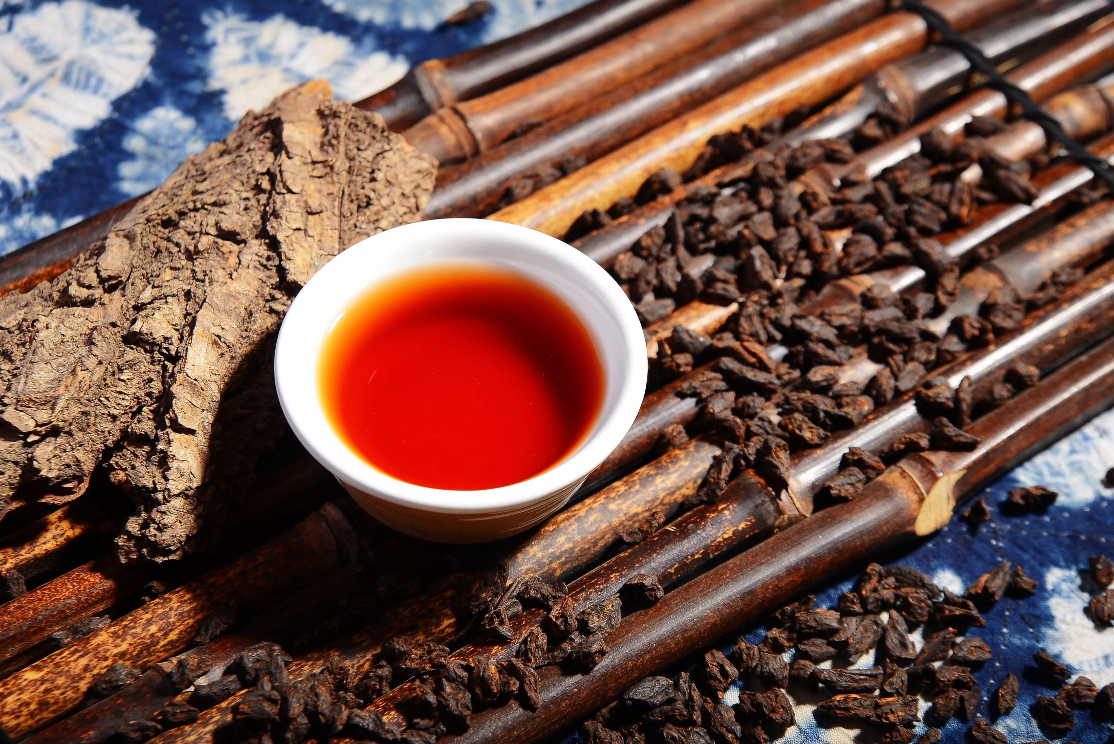 喝普洱茶會(huì)失眠嗎(喝普洱茶會(huì)引起晚上失眠嗎?)