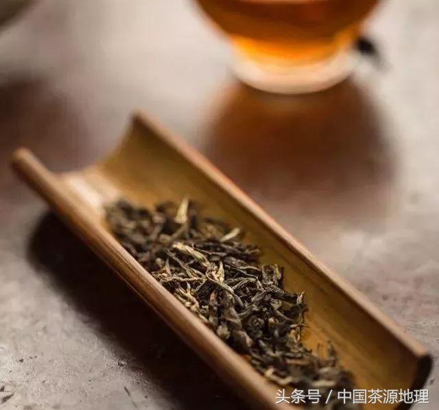 茶餅怎么弄開(茶餅應(yīng)該怎么開)