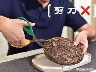 茶餅怎么弄開(茶餅應(yīng)該怎么開)