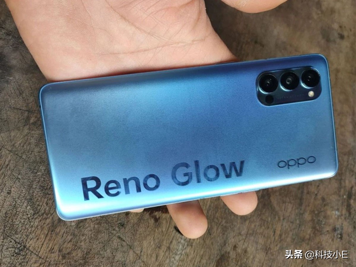 OPPO亮劍，12GB+256GB，曲面屏手機(jī)跌至2499元，網(wǎng)友：終于等到了