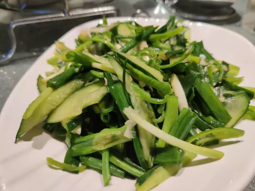 三四斤重的斑魚，只能削出40片魚片？無錫這家西北火鍋，不一般！