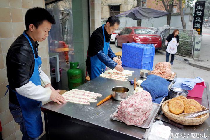 一個(gè)成都人推薦的成都地道的美食和店鋪！來(lái)成都旅游必備攻略！