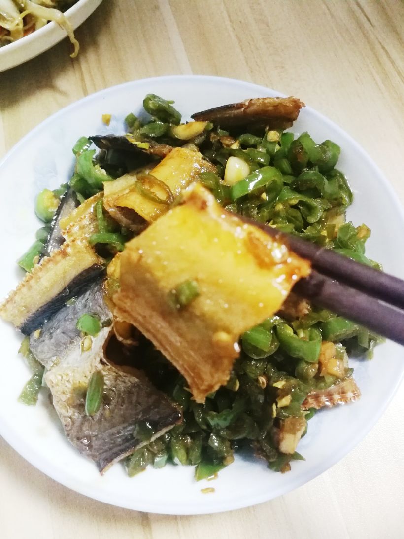 第一次炒鰻魚(yú)干，對(duì)出品十分滿意，而且超級(jí)下飯
