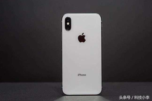 iPhoneX價格再度狂跌，256G版直降1700元，現(xiàn)在值得入手？