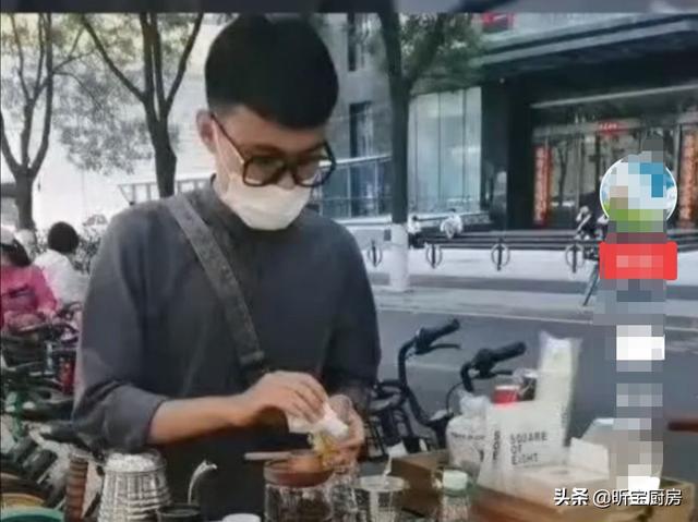 國(guó)家鼓勵(lì)擺地?cái)偭?！賣這8種好吃的最賺錢，下班直接去擺攤