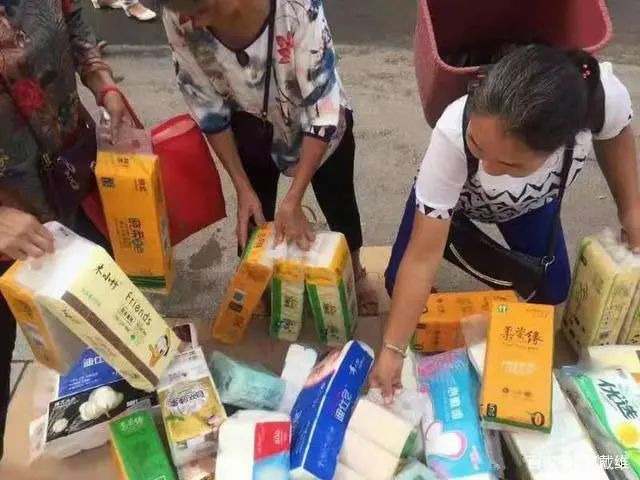 農(nóng)村擺地?cái)傋钯嶅X(qián)的幾個(gè)貨源！