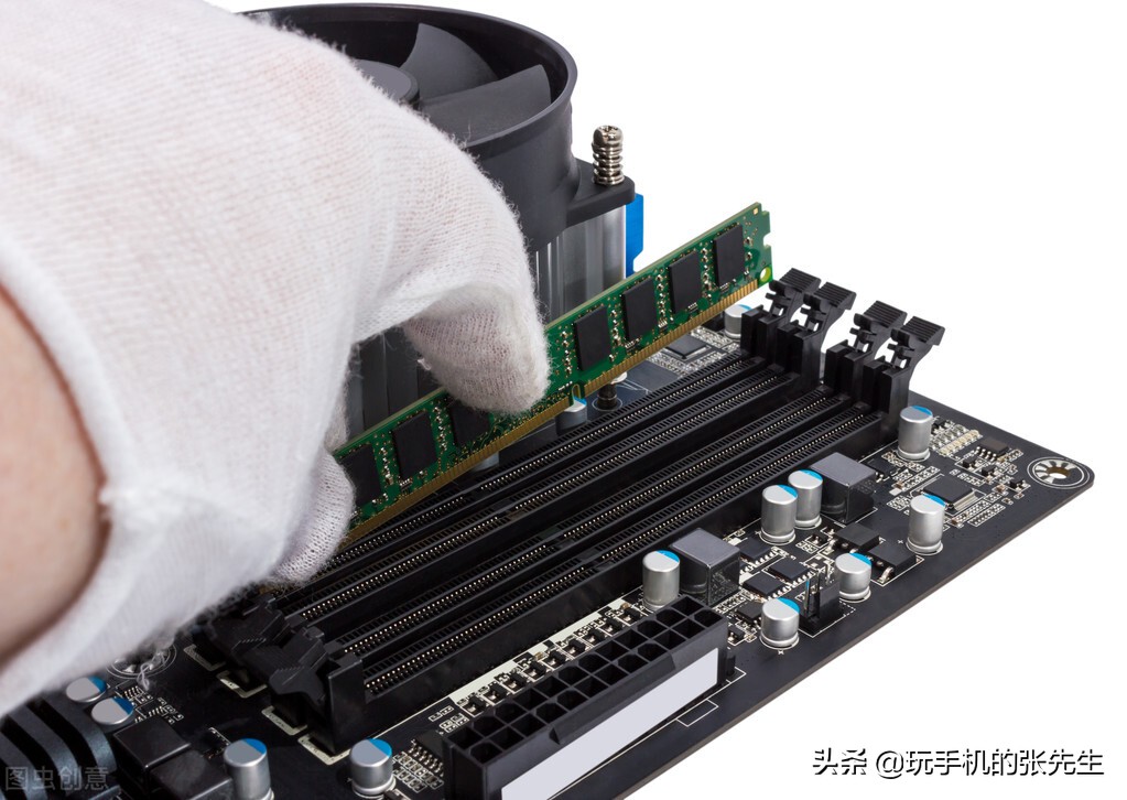 電腦突然死機(jī)！是什么問題？如何解決